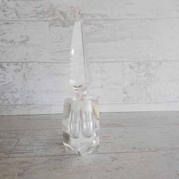 Cut Glass Perfume Bottle - Picture 5 of 10